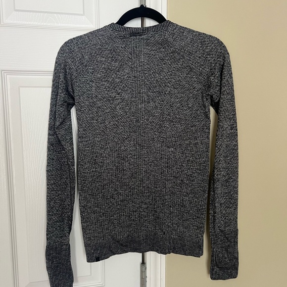 Lululemon Engineered Warmth Long Sleeve - Picture 1 of 2